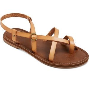 Mossimo Strappy Sandal with buckle closure